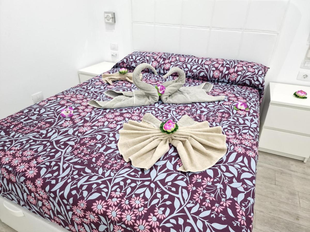 Luxury San Marino Apartment & Pool View Los Cristianos  Eksteriør bilde