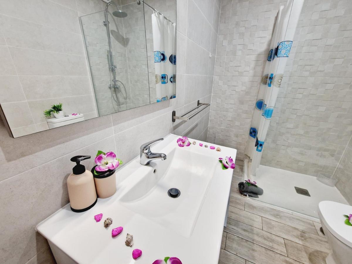 Luxury San Marino Apartment & Pool View Los Cristianos  Eksteriør bilde