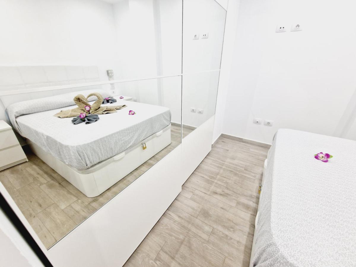 Luxury San Marino Apartment & Pool View Los Cristianos  Eksteriør bilde